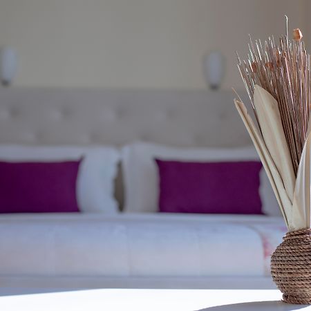 Hotel Oasis Sarande Bagian luar foto