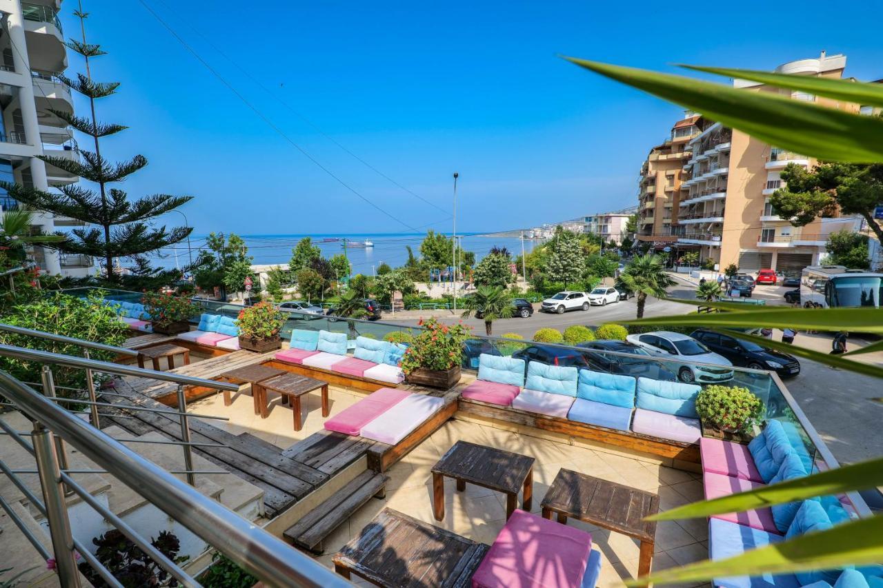 Hotel Oasis Sarande Bagian luar foto